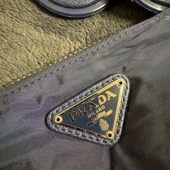 Authentic Prada Rubber Slippers with Pouch - Picture 6 of 7